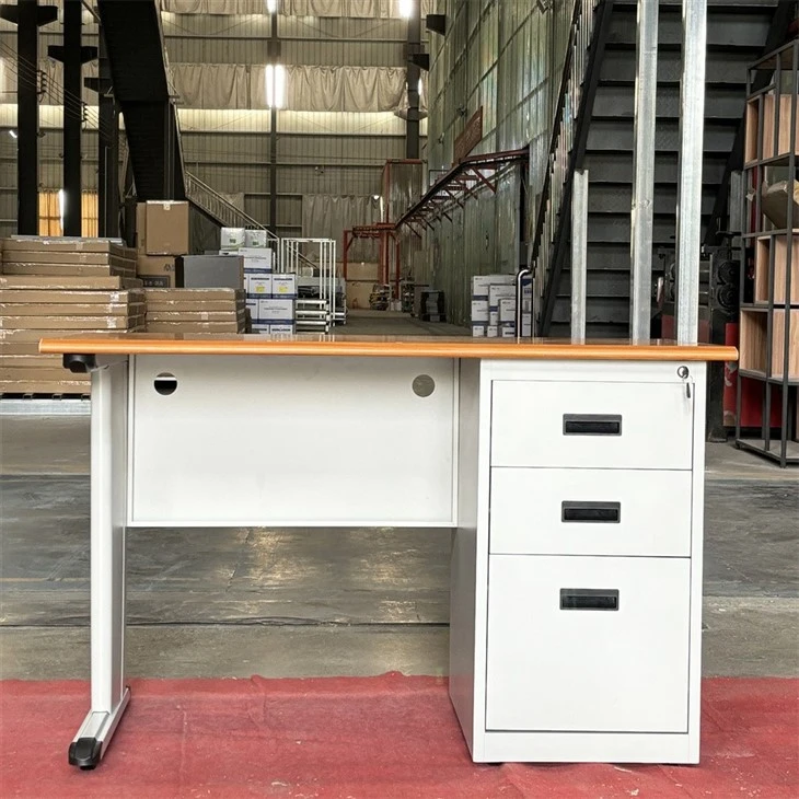 Metal Desk With Drawers